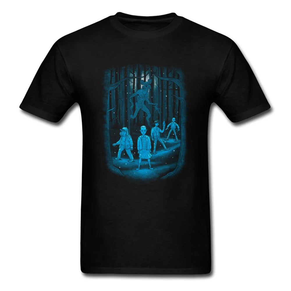 Darkness Lurks Tee Stranger Things T-shirt Men Black Clothing Cotton Tops 11 Friends T Shirt Horror TV Cartoon Tshirts
Darkness Lurks Tee Stranger Things T-shirt Men Black Clothing Cotton Tops 11 Friends T Shirt Horror TV Cartoon Tshirts