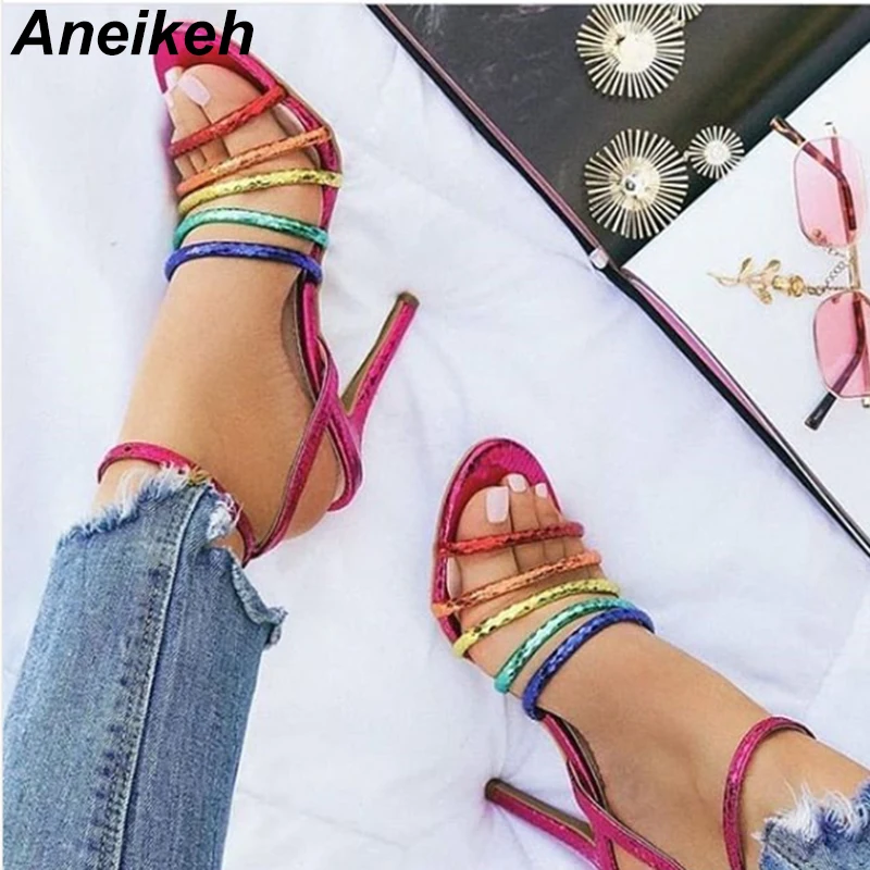 Aneikeh 2019 Summer Sandals Gladiator Miexd Color Sexy High Thin Heels Shoes Woman Casual Buckle Sandals Lady Shoes Size 35-40
Aneikeh 2019 Summer Sandals Gladiator Miexd Color Sexy High Thin Heels Shoes Woman Casual Buckle Sandals Lady Shoes Size 35-40