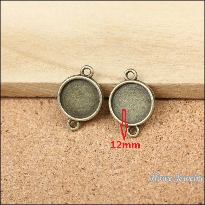 110pcs round Cameo/Cabochon connector frame charm antique bronze fit for maxi Necklaces & Pendants 21*15*3mm (fit 12mm)
110pcs round Cameo/Cabochon connector frame charm antique bronze fit for maxi Necklaces & Pendants 21*15*3mm (fit 12mm)