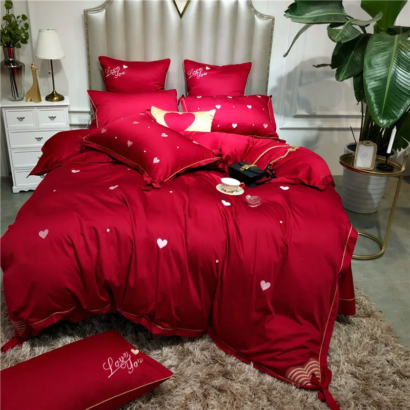 2019 New Product red color 1/2/4 Pcs Bedding Set egyptian cotton Bedclothes heart Bed Linens Duvet Cover Set Bed Sheet
2019 New Product red color 1/2/4 Pcs Bedding Set egyptian cotton Bedclothes heart Bed Linens Duvet Cover Set Bed Sheet