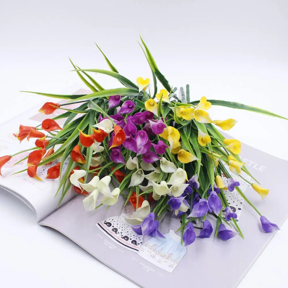 2018 New beautiful 25 heads / bouquet of mini plants Aquatic artificial calla lily plants with fake silk leaves home bedroom flo
2018 New beautiful 25 heads / bouquet of mini plants Aquatic artificial calla lily plants with fake silk leaves home bedroom flo