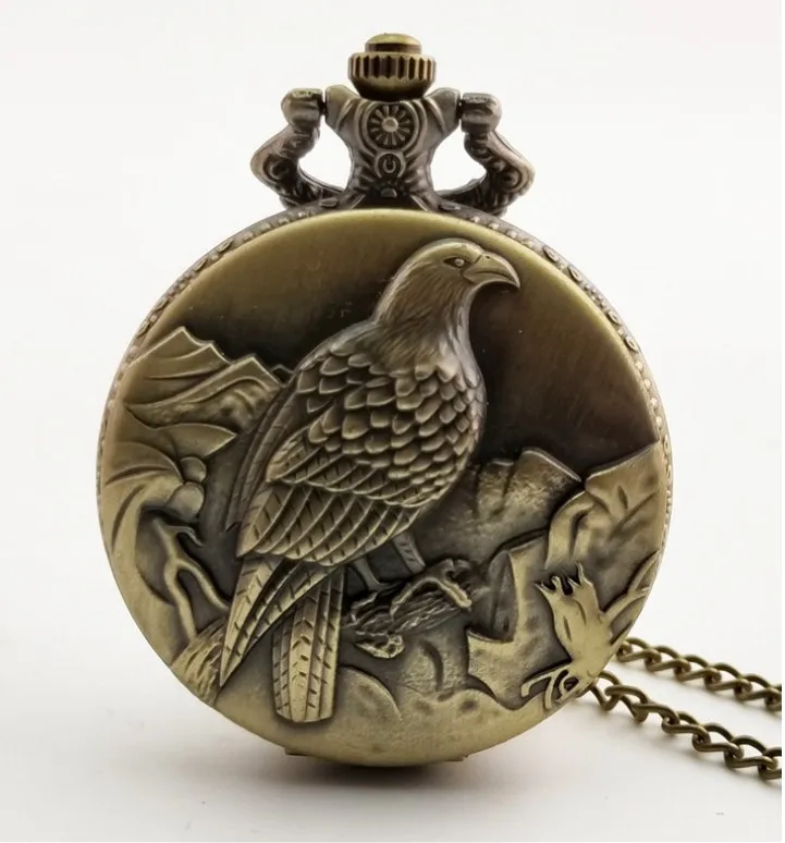 2020 Retro Eagle Hawk Bird Pocket Watch with Necklace Chain Full Hunter Quartz Movement Women Men Gift reloj de bolsillo watches
2020 Retro Eagle Hawk Bird Pocket Watch with Necklace Chain Full Hunter Quartz Movement Women Men Gift reloj de bolsillo watches