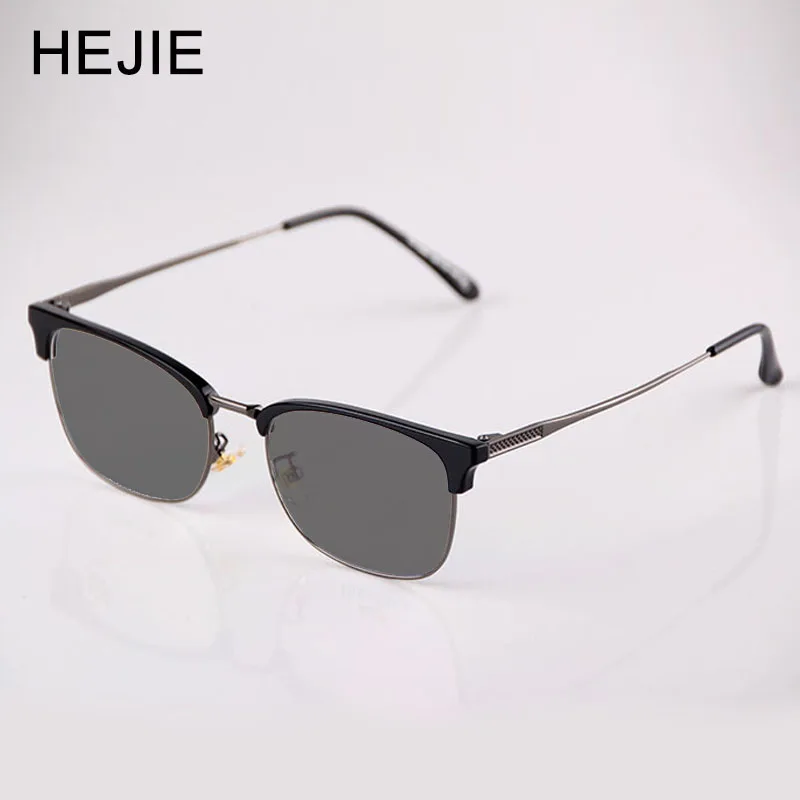 HEJIE Classic Men Metal Photochromic Reading Glasses &Myopia Anti-scratch Coating Lens Diopter+0.25+0.75+1.0+1.25 to +4.0 Y9360
HEJIE Classic Men Metal Photochromic Reading Glasses &Myopia Anti-scratch Coating Lens Diopter+0.25+0.75+1.0+1.25 to +4.0 Y9360