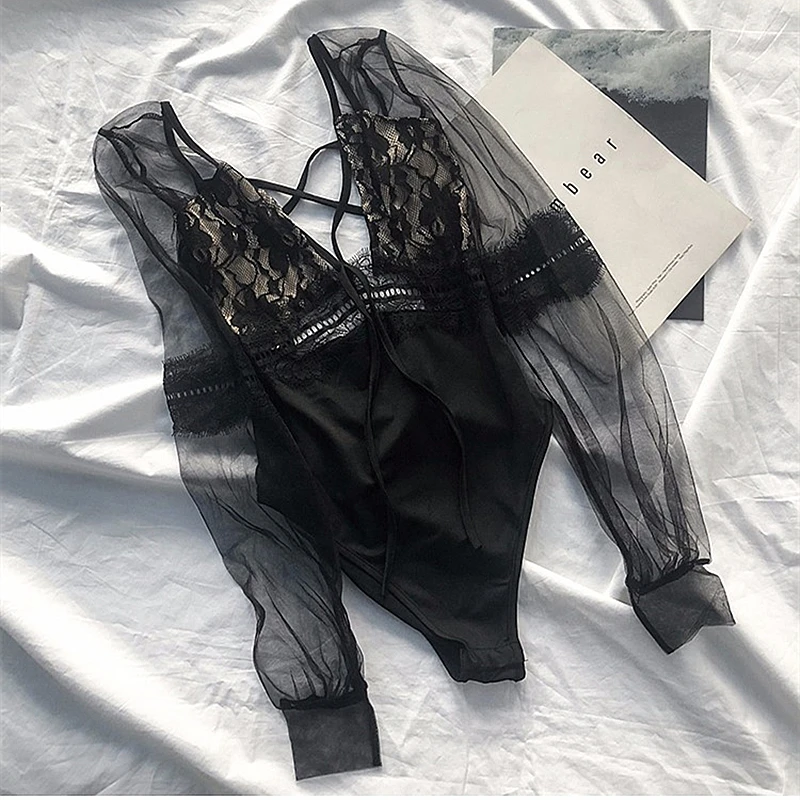 Women swimsuit Lace black sexy Long sleeve one piece solid sexy maillot de bian femma summer Surfing Thong Swimwear
Women swimsuit Lace black sexy Long sleeve one piece solid sexy maillot de bian femma summer Surfing Thong Swimwear