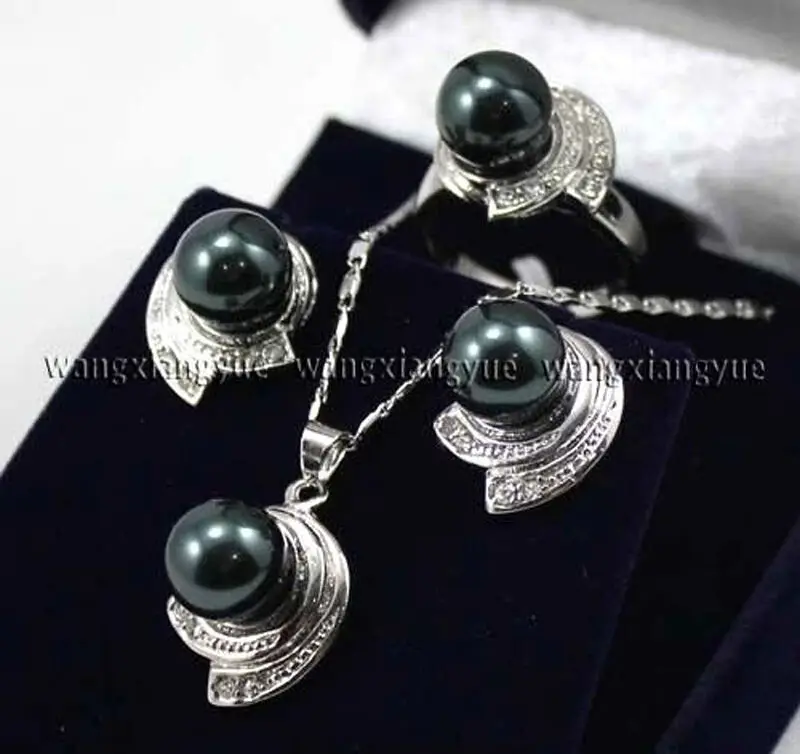 10mm Black Shell Pearl Round Beads Earrings Ring & Necklace Pendant Set AAA Jewelry
10mm Black Shell Pearl Round Beads Earrings Ring & Necklace Pendant Set AAA Jewelry