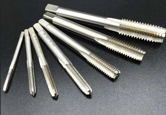 upgd Machine Taps Straight Fluted Screw Tap Metric Plug Hand Tap Drill HSS M2.6 Tap
upgd Machine Taps Straight Fluted Screw Tap Metric Plug Hand Tap Drill HSS M2.6 Tap