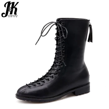 JK 2018 New Autumn Women Boots Cross Tied Pointed Toe Footwear Genuine Leather Boots Zipper Flat Sole Fashion Female Shoes 
JK 2018 New Autumn Women Boots Cross Tied Pointed Toe Footwear Genuine Leather Boots Zipper Flat Sole Fashion Female Shoes