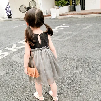 summer new girl dress sparkling stitching pleated organza sexy dress for Children clothing
summer new girl dress sparkling stitching pleated organza sexy dress for Children clothing