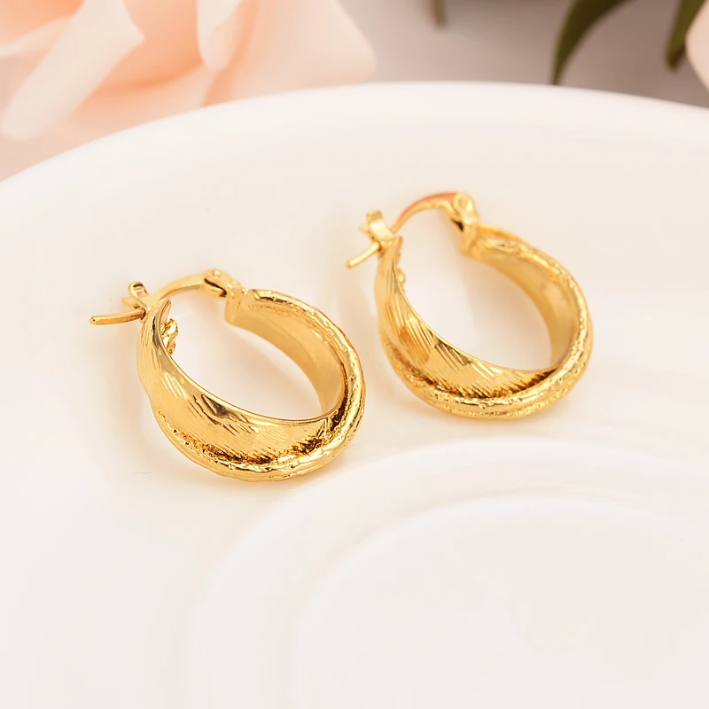 Girls Small Round Circles Huggies Hoop Earrings Gold Jewellery For Kids Children Aros women men jewelry african best gift
Girls Small Round Circles Huggies Hoop Earrings Gold Jewellery For Kids Children Aros women men jewelry african best gift