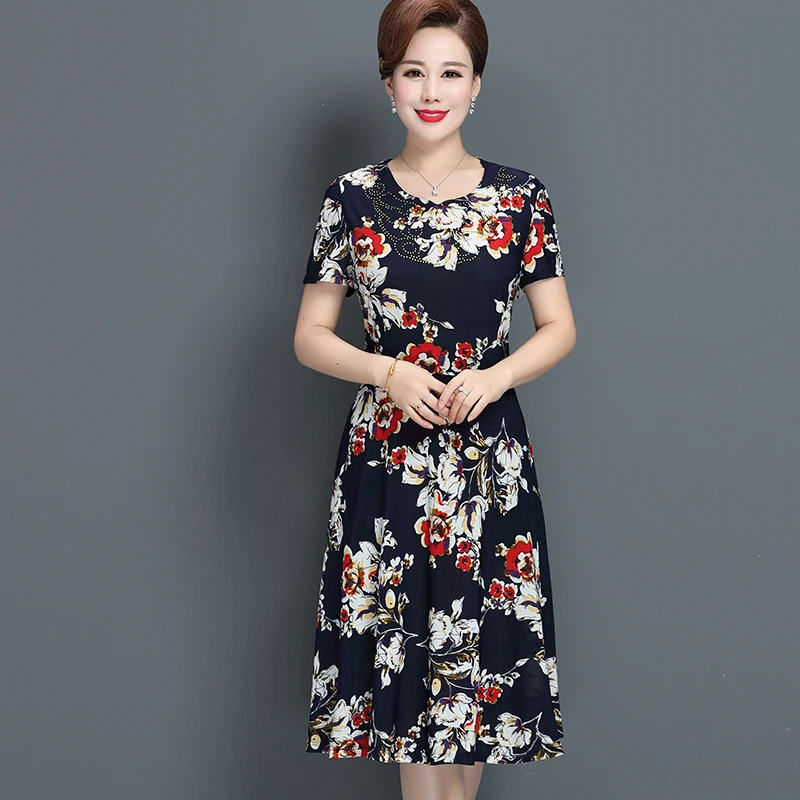 Large size clothing for women New Milk silk Floral dress summer Short sleeve Vintage ladies dresses Middle age clothing 1111
Large size clothing for women New Milk silk Floral dress summer Short sleeve Vintage ladies dresses Middle age clothing 1111