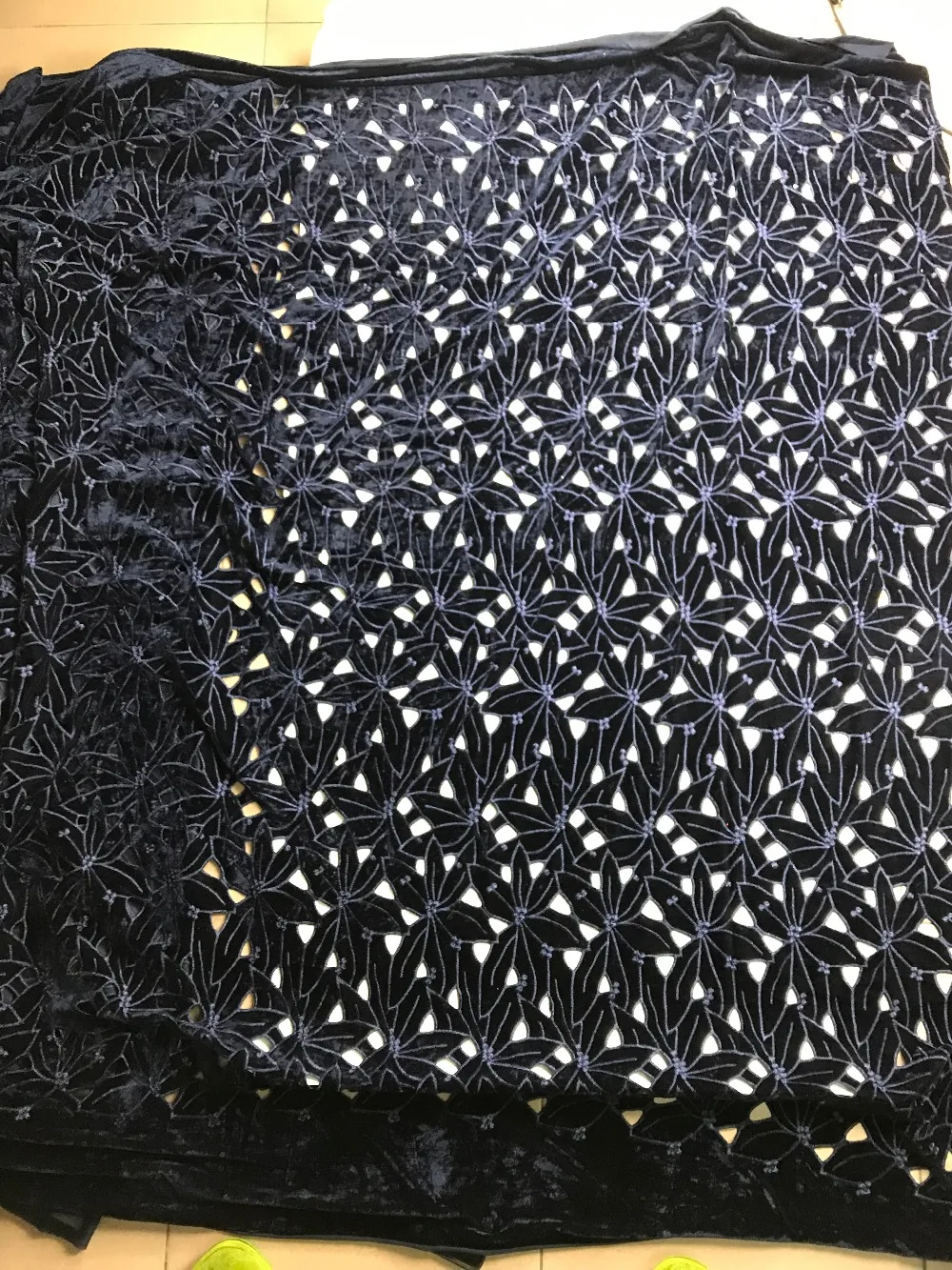 Embroidered velvet French Lace Fabric African Tulle Lace Fabric Nigerian Wedding Party Lace Materials
Embroidered velvet French Lace Fabric African Tulle Lace Fabric Nigerian Wedding Party Lace Materials