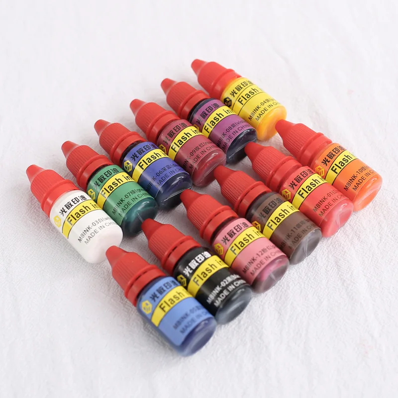 1pc 10ml Refill Ink 12 Color Inking Flash Rubber Stamp Gift Photosensitive Flash Stamping Machine Kit Selfinking Make Seal
1pc 10ml Refill Ink 12 Color Inking Flash Rubber Stamp Gift Photosensitive Flash Stamping Machine Kit Selfinking Make Seal