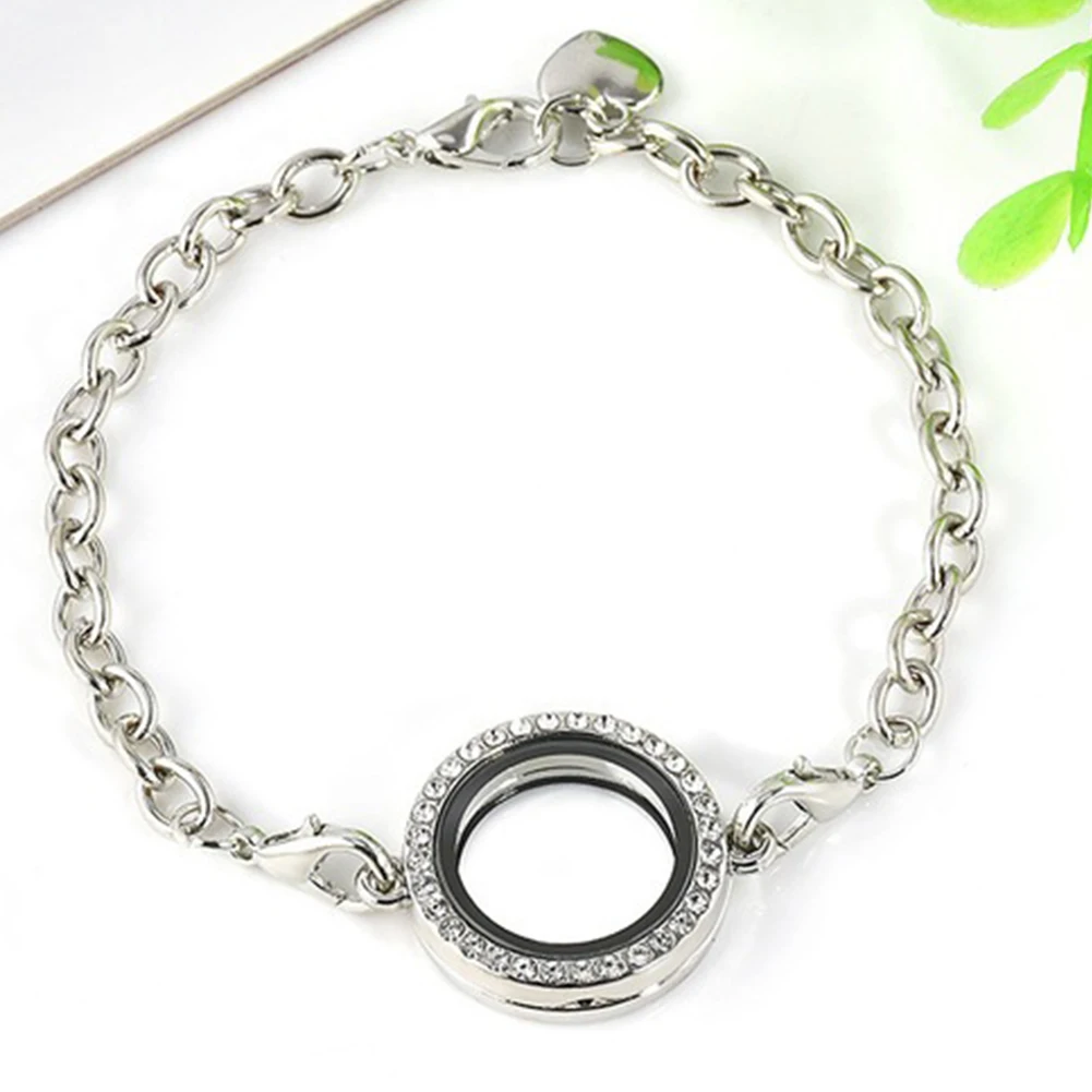 Female Charm Bracelet Women Luxury Brand New DIY Photo Frame Bracelet Living Memory Locket Floating Girls Jewerly Silver Color
Female Charm Bracelet Women Luxury Brand New DIY Photo Frame Bracelet Living Memory Locket Floating Girls Jewerly Silver Color