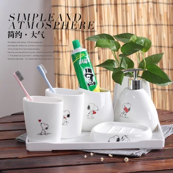Chinese ceramic bathroom combination Simple cartoon animal wash 5 sets Toothbrush holder mug cup soap dish lotion bottle
Chinese ceramic bathroom combination Simple cartoon animal wash 5 sets Toothbrush holder mug cup soap dish lotion bottle