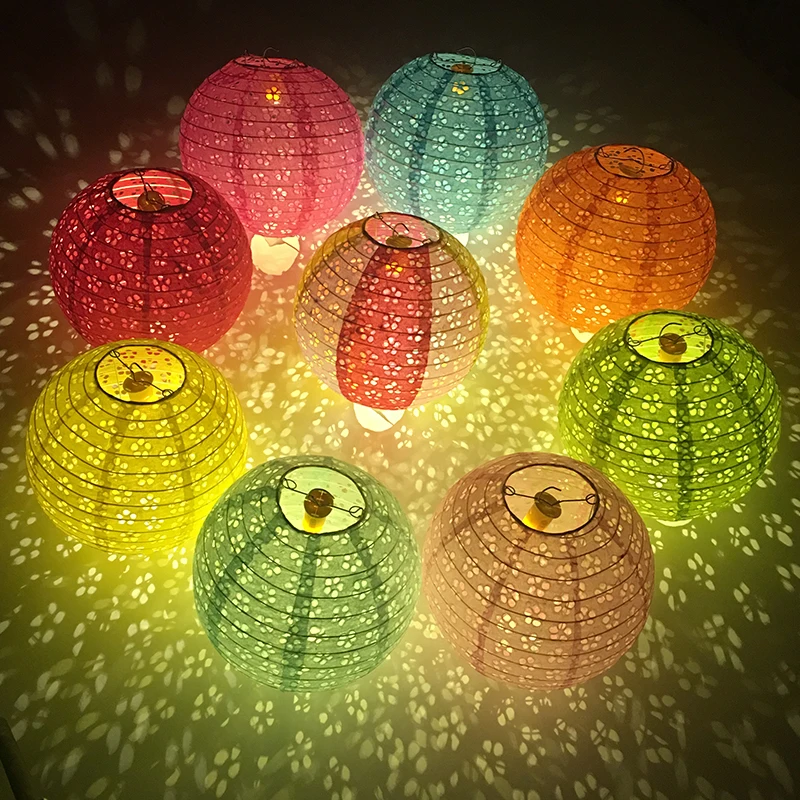 20cm 25cm 30cm 40cm Hollow Out Paper Lantern Balloon Chinese Round Paper Lantern Ball Lampion for Festival Wedding Party Decor
20cm 25cm 30cm 40cm Hollow Out Paper Lantern Balloon Chinese Round Paper Lantern Ball Lampion for Festival Wedding Party Decor