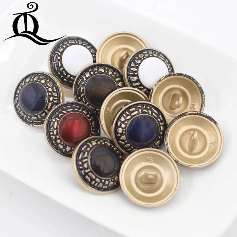 TQ 10PCS 20mm Mix Fashion British metal gold button,DIY handmade clothing accessories, coat Suit clothes Sewing shank buttons
TQ 10PCS 20mm Mix Fashion British metal gold button,DIY handmade clothing accessories, coat Suit clothes Sewing shank buttons