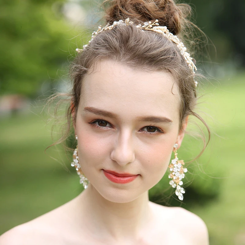 Jonnafe Wedding Jewelry Delicate Crystal Gold Color Bridal Earrings Accessories Handmade Long Earring For Women
Jonnafe Wedding Jewelry Delicate Crystal Gold Color Bridal Earrings Accessories Handmade Long Earring For Women