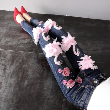 2018 Spring Women's New Dimensional Swan Flower Embroidered Long Blue Jeans Girls' Ripped Denim Pencil Pants Trousers
2018 Spring Women's New Dimensional Swan Flower Embroidered Long Blue Jeans Girls' Ripped Denim Pencil Pants Trousers