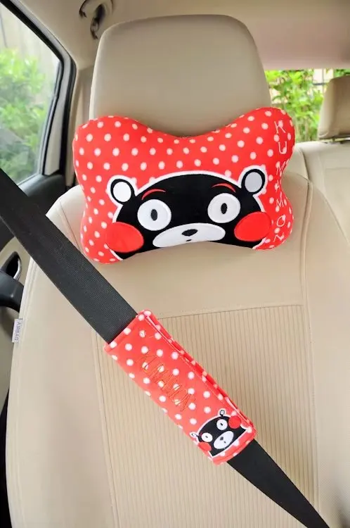 1pair cartoon new soft Kumamon dot black bear plush car safety belt cover bone headrest Vehicle neck pillow stuffed toy
1pair cartoon new soft Kumamon dot black bear plush car safety belt cover bone headrest Vehicle neck pillow stuffed toy