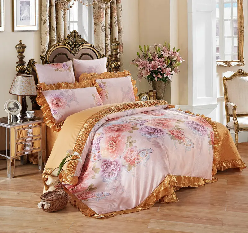 4/6Pcs Red Pink Luxury Wedding Satin Cotton Bedding Set King Queen Size Princess style bedding Duvet Cover Bed Sheet set 36
4/6Pcs Red Pink Luxury Wedding Satin Cotton Bedding Set King Queen Size Princess style bedding Duvet Cover Bed Sheet set 36