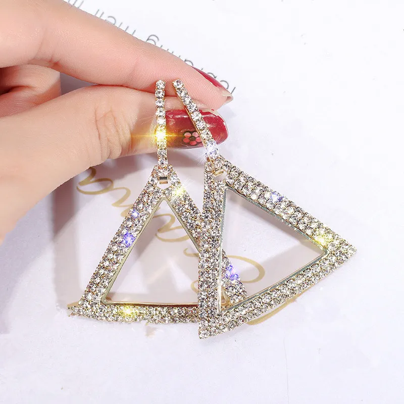 Ufavoirte Triangle crystal Earrings korean earrings Geometric earring For Women Hanging Dangle Earrings
Ufavoirte Triangle crystal Earrings korean earrings Geometric earring For Women Hanging Dangle Earrings