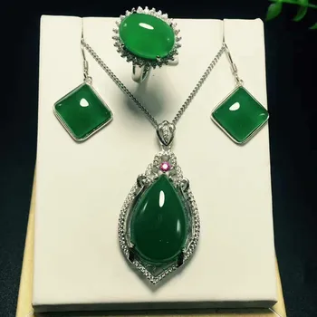 Stylish new S925 silver set natural jade spinach spinach green drop pendant ring earrings three-piece set
Stylish new S925 silver set natural jade spinach spinach green drop pendant ring earrings three-piece set