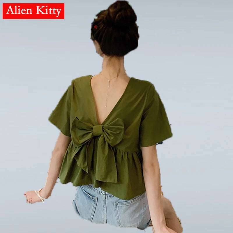 Alien Kitty 2019 Hot Sweet Loose Bare Back Bow Summer Elegant Women All Match Solid Fresh Casual Short-Sleeved Shirt 3 Colors
Alien Kitty 2019 Hot Sweet Loose Bare Back Bow Summer Elegant Women All Match Solid Fresh Casual Short-Sleeved Shirt 3 Colors