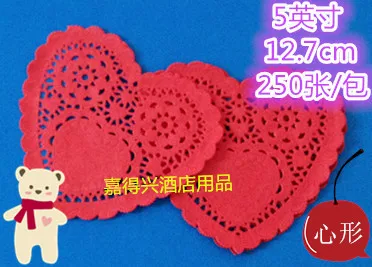 250PCS \ LOT 12.7 cm Retro red flower paper tablecloth Heart shaped love cake Oil-absorbing Hollow pad Lace | Дом и сад