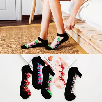 1Pair Beautiful Women Lace Socks cotton Short Thin Transparent Roses Flower Socks
1Pair Beautiful Women Lace Socks cotton Short Thin Transparent Roses Flower Socks