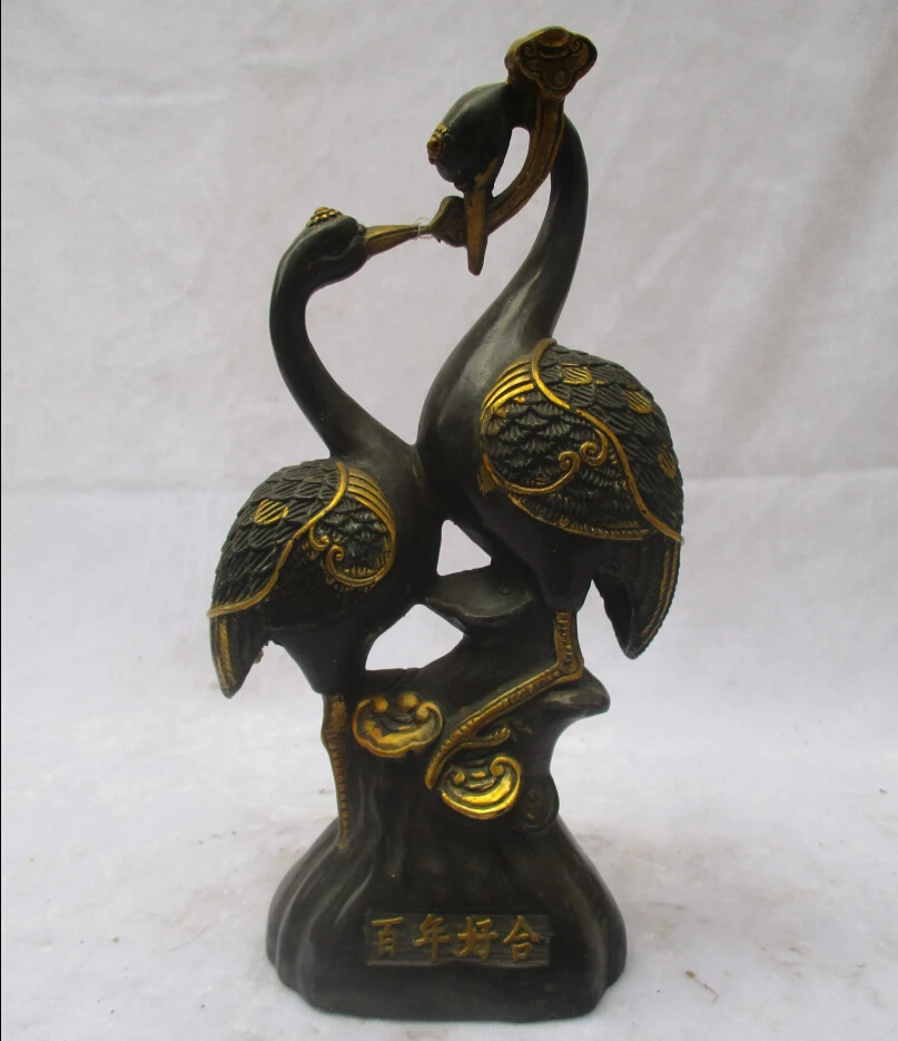 Collectible Chinese Old Copper Carved Gold gilt 2 Crane Sculpture /Antique Crane statue
Collectible Chinese Old Copper Carved Gold gilt 2 Crane Sculpture /Antique Crane statue