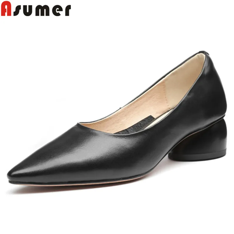 ASUMER 2019 new shoes woman pointed toe shallow single shoes genuine leather shoes women solid colors med heels shoes women
ASUMER 2019 new shoes woman pointed toe shallow single shoes genuine leather shoes women solid colors med heels shoes women