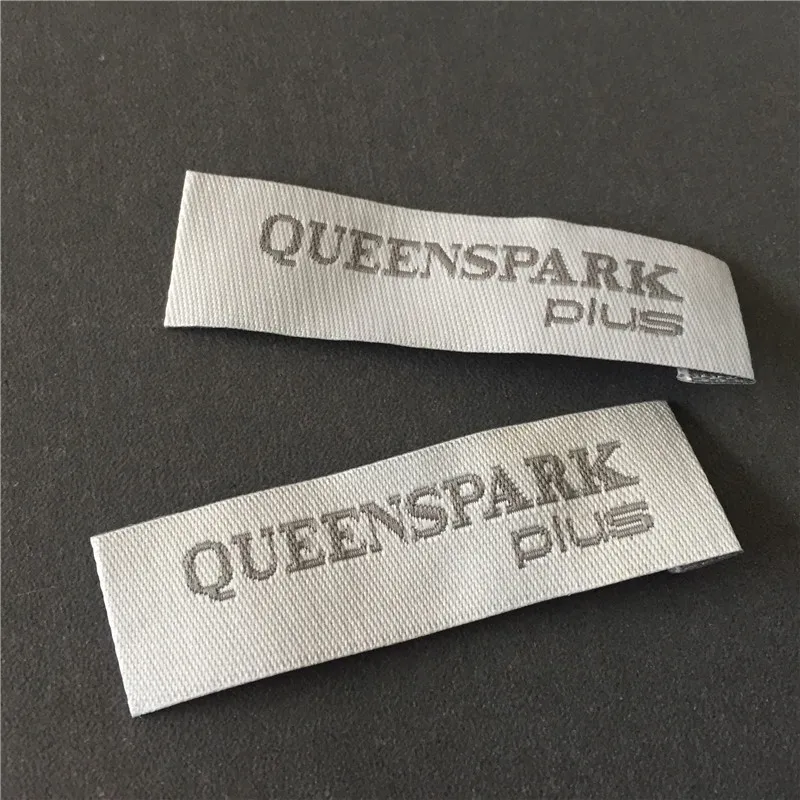 Custom 2*6cm Thin Soft Ultrasonic Cutting High Density Clothing Labels Woven Labels
Custom 2*6cm Thin Soft Ultrasonic Cutting High Density Clothing Labels Woven Labels