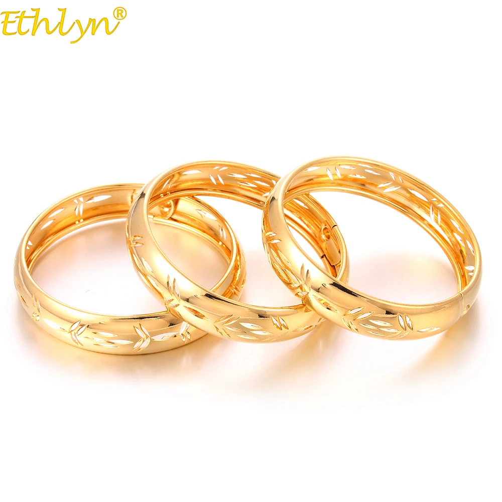 Ethlyn 3pcs/lot Inner Diameter 6.0cm , Small Size Gold Color Light Carving Bracelets & bangles for Girls /Bride /Women Gift B178
Ethlyn 3pcs/lot Inner Diameter 6.0cm , Small Size Gold Color Light Carving Bracelets & bangles for Girls /Bride /Women Gift B178