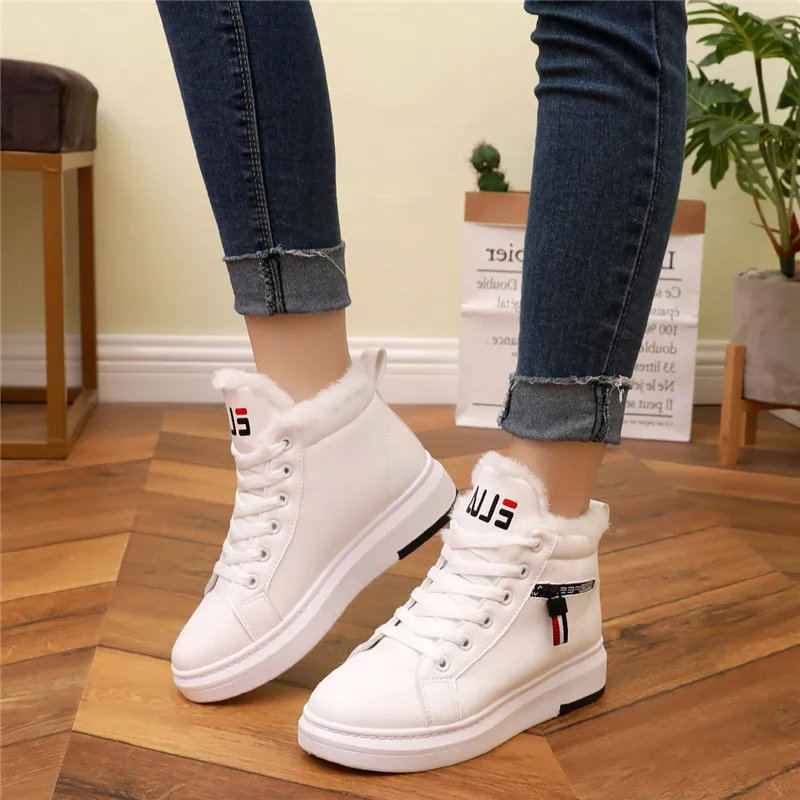 White Platform Sneaker for Women Winter Shoes Leather Short Plush Fur Lined Female Black Shoes Ankle High Top Sneakers 35-40
White Platform Sneaker for Women Winter Shoes Leather Short Plush Fur Lined Female Black Shoes Ankle High Top Sneakers 35-40