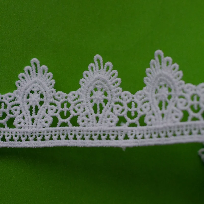 3.5cm White Milk Lace Embroid Sewing Ribbon 3Yards Lace Trim Or Fabric Warp Knitting DIY Garment Accessories
3.5cm White Milk Lace Embroid Sewing Ribbon 3Yards Lace Trim Or Fabric Warp Knitting DIY Garment Accessories