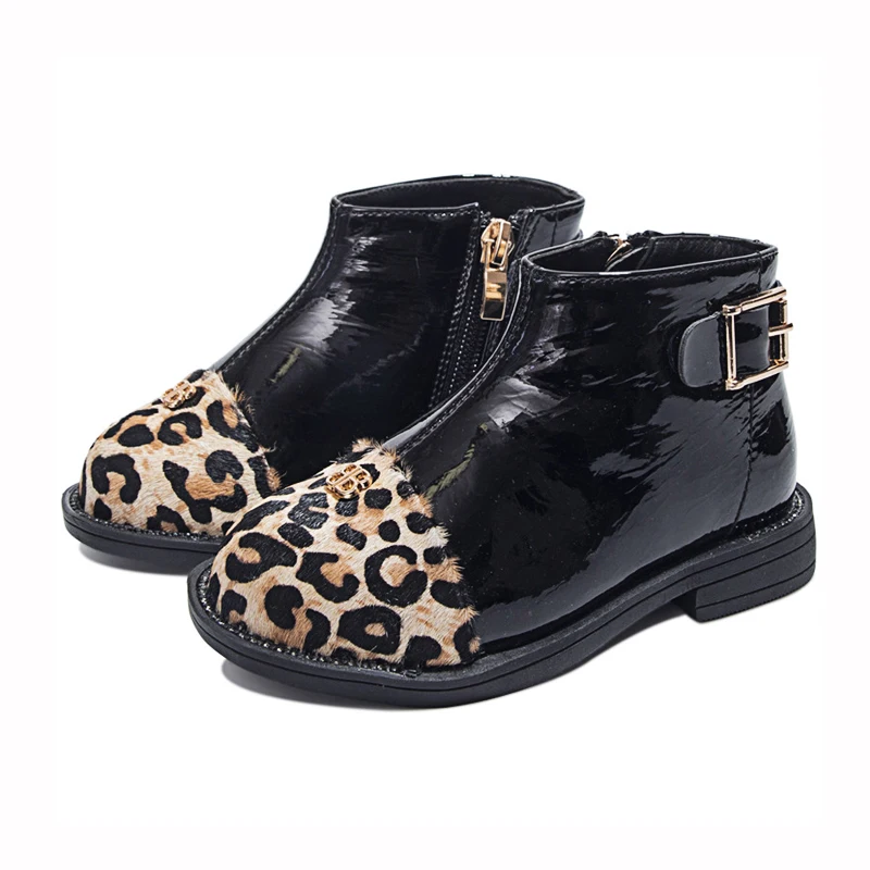 Winter baby girls boots for boys kids fashion boots children ankle boots warm horse patent leather leopard buckle 1 to 14 yrs
Winter baby girls boots for boys kids fashion boots children ankle boots warm horse patent leather leopard buckle 1 to 14 yrs