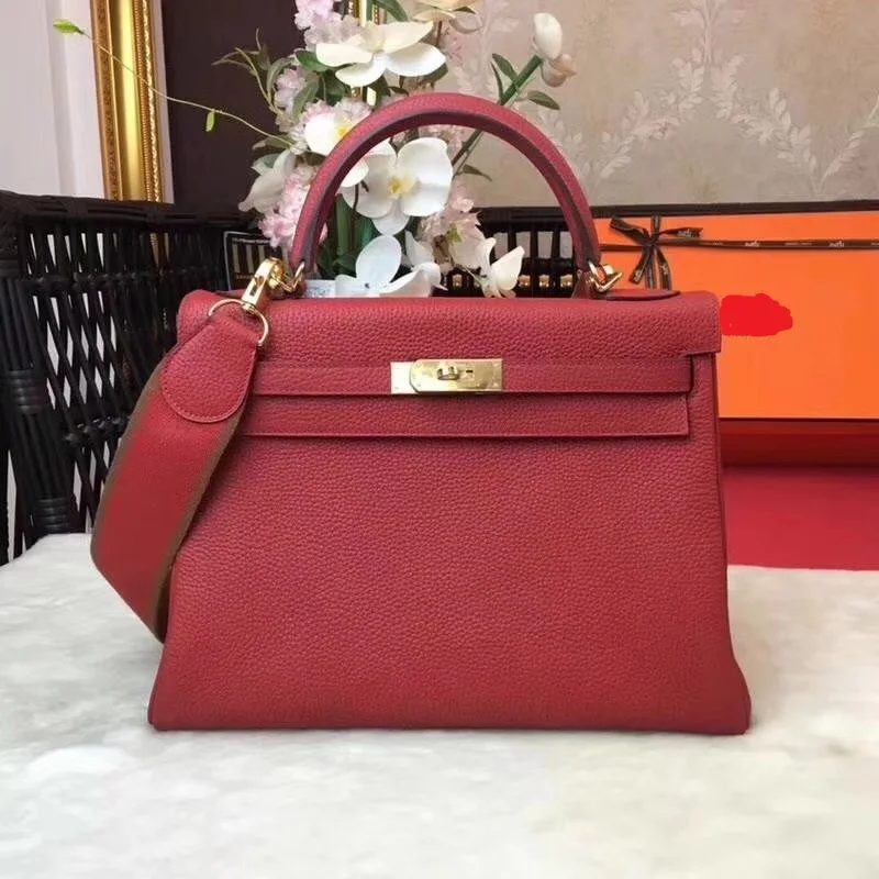 WG0645 100% Real Leather Luxury Handbags Women Bags Designer Crossbody Bags For Female Ladies Europe Brand Runway
WG0645 100% Real Leather Luxury Handbags Women Bags Designer Crossbody Bags For Female Ladies Europe Brand Runway