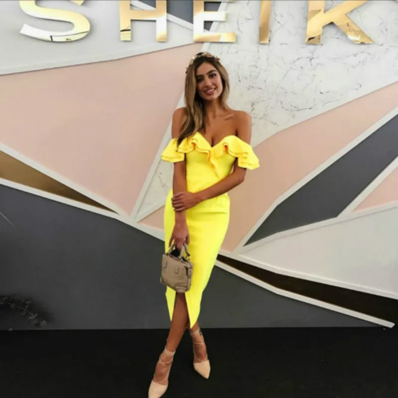 2018 Sexy Double Ruffle Slash Neck Summer Dress Boho Style Women Dress Off Shoulder Butterfly Sleeve Slim Split Party Vestidos
2018 Sexy Double Ruffle Slash Neck Summer Dress Boho Style Women Dress Off Shoulder Butterfly Sleeve Slim Split Party Vestidos