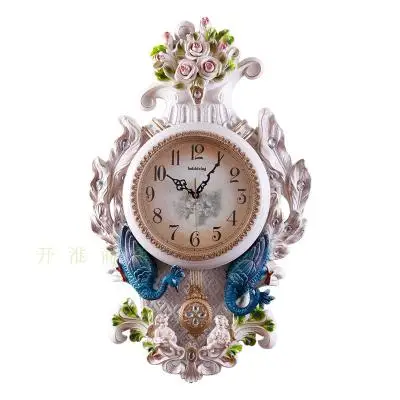 Peacock living room wall clock, silent European clock, retro bedroom clock decoration clock wall hanging table
Peacock living room wall clock, silent European clock, retro bedroom clock decoration clock wall hanging table
