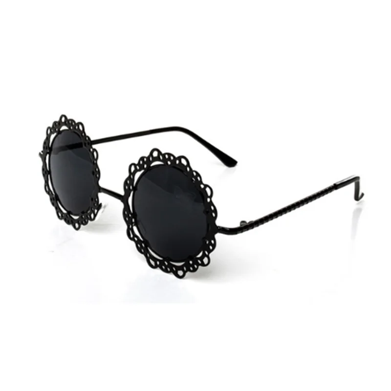 Retro sunglasses simple lace side metal round frame sunglasses fashion ladies polarized high quality UV protection sunglasses
Retro sunglasses simple lace side metal round frame sunglasses fashion ladies polarized high quality UV protection sunglasses