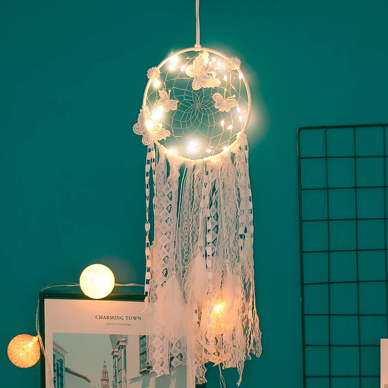 Led light Handmade Dream Catcher with Feathers Hanging Decoration Craft Gift White Room Decor adesivos para parede Dreamcatcher
Led light Handmade Dream Catcher with Feathers Hanging Decoration Craft Gift White Room Decor adesivos para parede Dreamcatcher