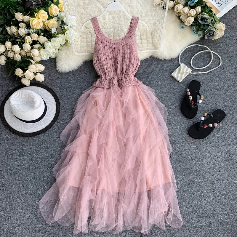 Woman Summer Solid Temperament Dress Knitting O-Neck Sleeveless Halter Waist Slimming Irregular Mesh Stitching Strap Dress A371
Woman Summer Solid Temperament Dress Knitting O-Neck Sleeveless Halter Waist Slimming Irregular Mesh Stitching Strap Dress A371