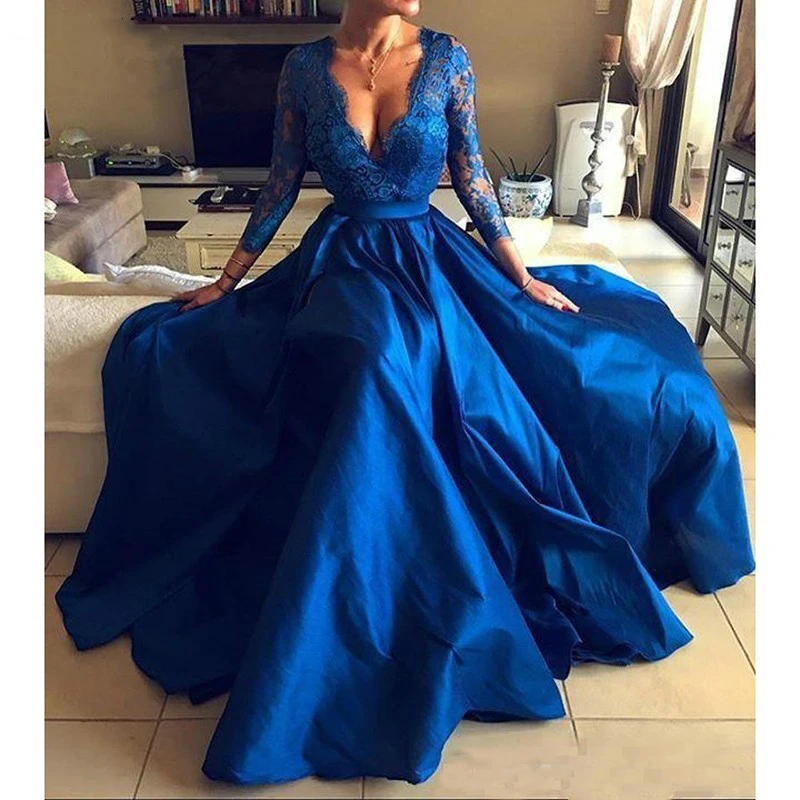 2019 Royal Blue Plus Size Prom Dresses Sexy V Neck Lace Appliques Long Sleeve Front Split Formal Evening Dresses Party Gowns
2019 Royal Blue Plus Size Prom Dresses Sexy V Neck Lace Appliques Long Sleeve Front Split Formal Evening Dresses Party Gowns