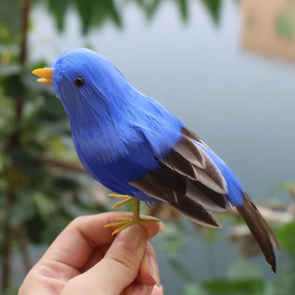 Little Artificial birds Home Decoration Phtogragh Props High Simulation Arificial birds Garden Ornament
Little Artificial birds Home Decoration Phtogragh Props High Simulation Arificial birds Garden Ornament