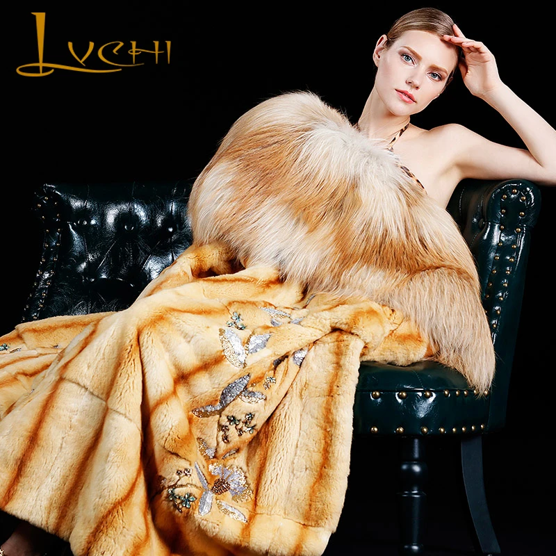 LVCHI 2017 Natural fur winter Long coat luxurious import Limited customization real mink Wild fox Collar Platinum grade fur coat
LVCHI 2017 Natural fur winter Long coat luxurious import Limited customization real mink Wild fox Collar Platinum grade fur coat
