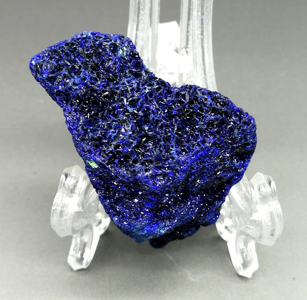17g Shiny Natural Azurite minerals Teaching specimens home collection ornaments from China
17g Shiny Natural Azurite minerals Teaching specimens home collection ornaments from China