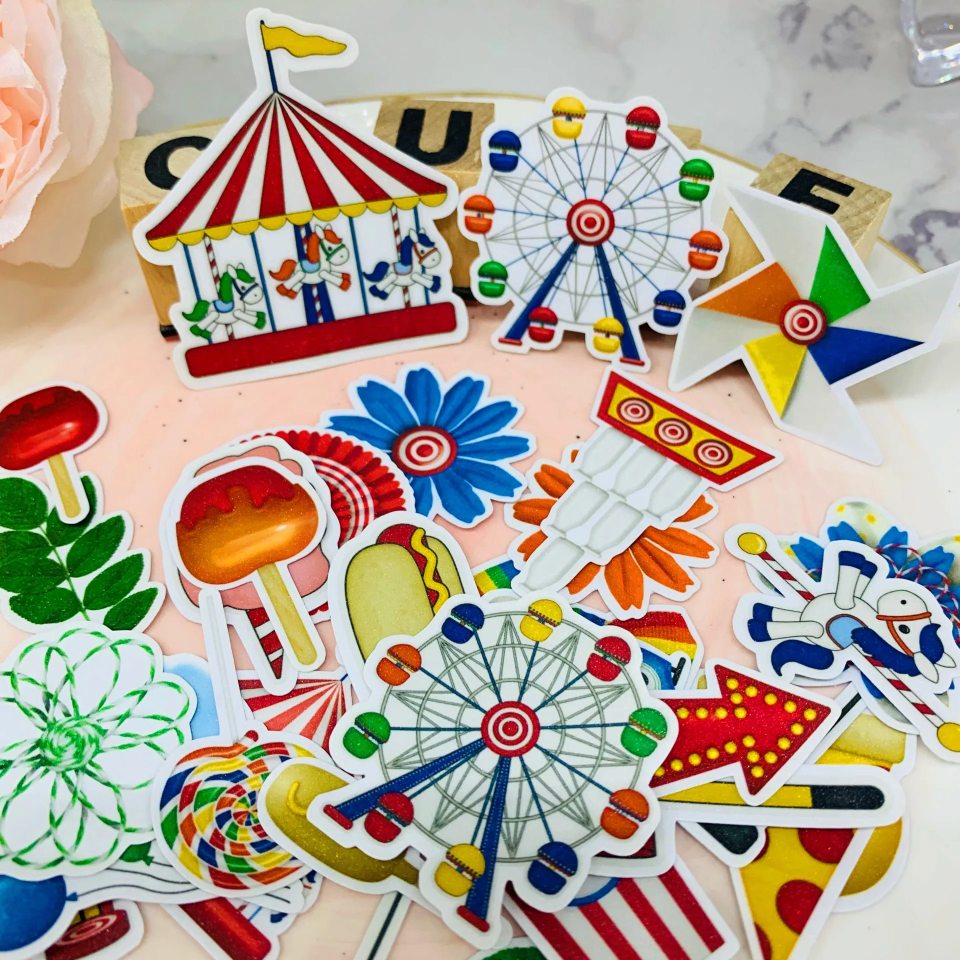 32 pcs cute fairyland amusement park children funny stickers family stickers laptop / decorative scrapbooking / DIY
32 pcs cute fairyland amusement park children funny stickers family stickers laptop / decorative scrapbooking / DIY
