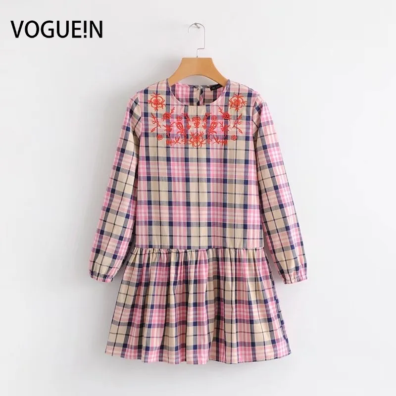 VOGUEIN New Womens Checks Print Floral Embroidered Long Sleeve Mini Dress Wholesale
VOGUEIN New Womens Checks Print Floral Embroidered Long Sleeve Mini Dress Wholesale