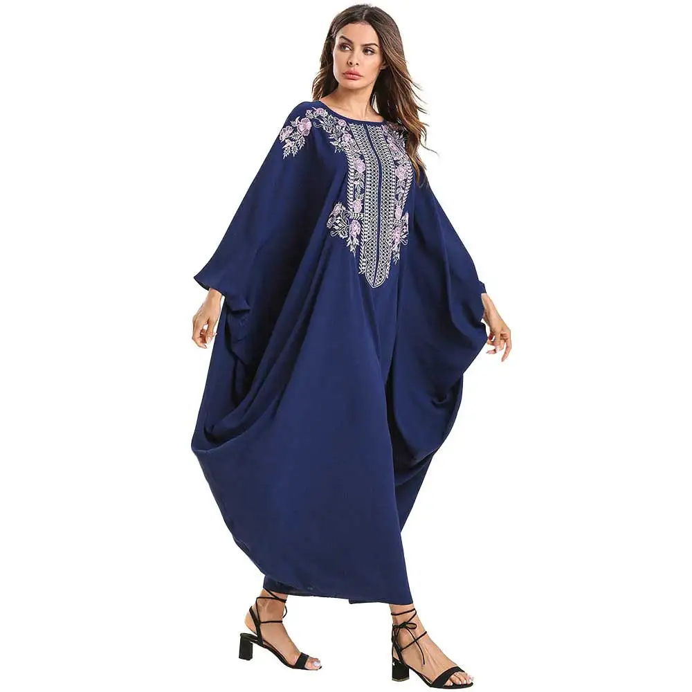 2019 Trendy New Embroidery Bat Sleeve Design Women Dress Plus Size Fashion Loose Muslim Abaya Arabic Dubai UAE Gowns VKDR1567
2019 Trendy New Embroidery Bat Sleeve Design Women Dress Plus Size Fashion Loose Muslim Abaya Arabic Dubai UAE Gowns VKDR1567