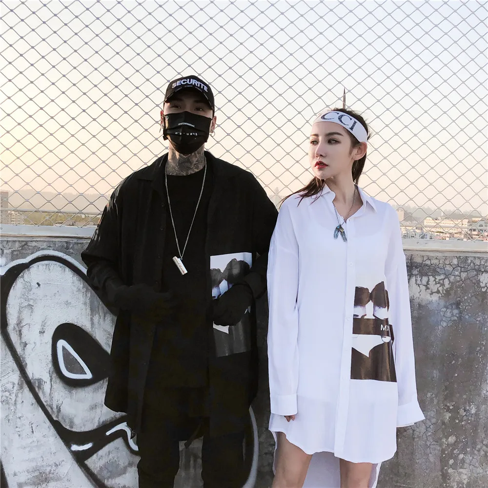 2018 Summer Casual White Loose Long Shirt Men Long Sleeve Shirts Women Autumn Plus Size Black Character Printed Blouses Couples
2018 Summer Casual White Loose Long Shirt Men Long Sleeve Shirts Women Autumn Plus Size Black Character Printed Blouses Couples